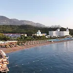 Üdülőközpont Nirvana Dolce
