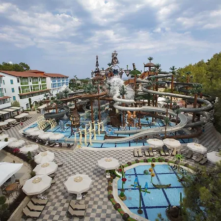 Курортный комплекс Nirvana Dolce 5*
