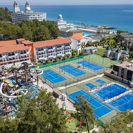 Nirvana Dolce Resort 5*