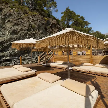 منتجع Nirvana Dolce 5*