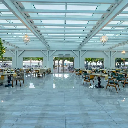 Üdülőközpont Nirvana Dolce