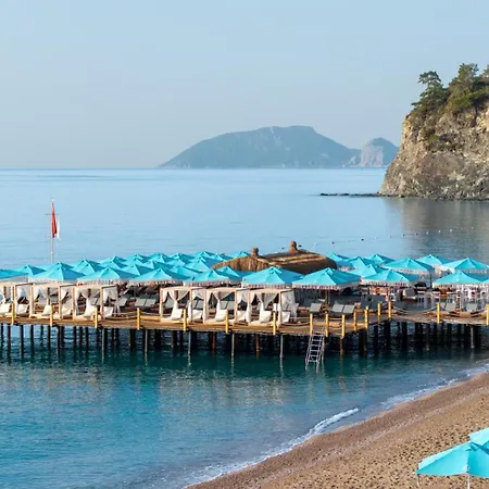 Nirvana Dolce Üdülőközpont 5*